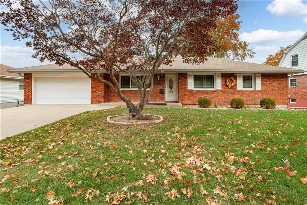 612 E Leslie Drive, Independence, MO 64055 - Image #1