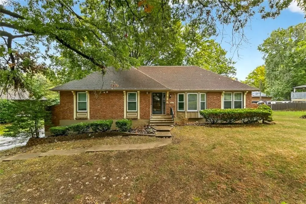 3601 S Delaware Avenue, Independence, MO 64055 - #1