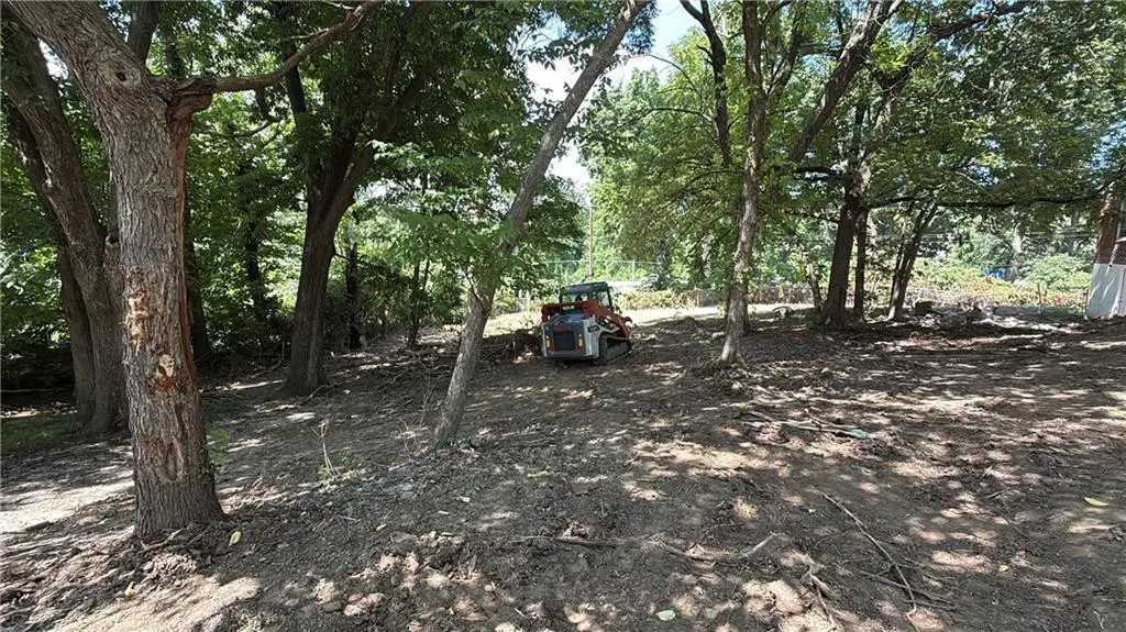 3638 N Woodland Avenue, Kansas City, MO 64116 - Image #1