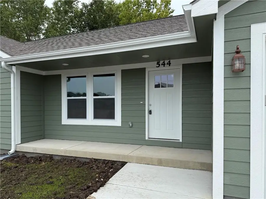 544 W 18th Street, Ottawa, KS 66067 - Image #3