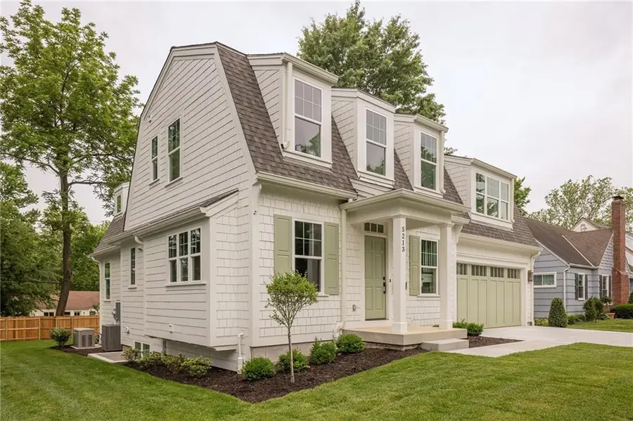 5213 W 70th Terrace, Prairie Village, KS 66208 - #2