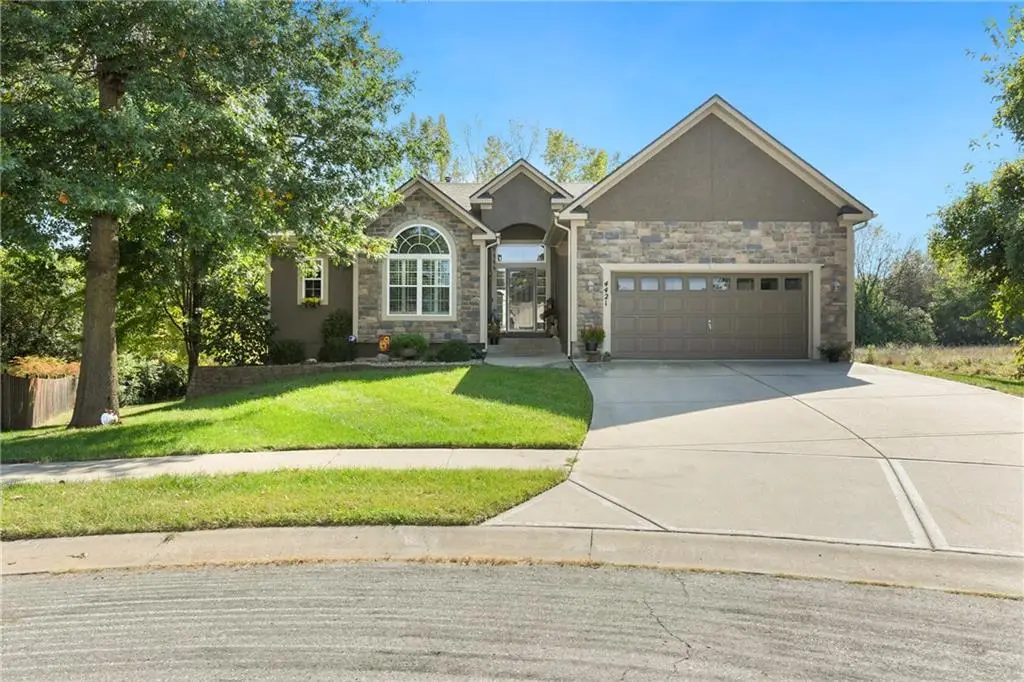 4421 Grand Court, Leavenworth, KS 66048 - Image #1