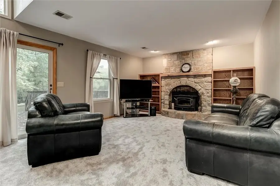 28465 W 85th Terrace, De Soto, KS 66018 - Image #2