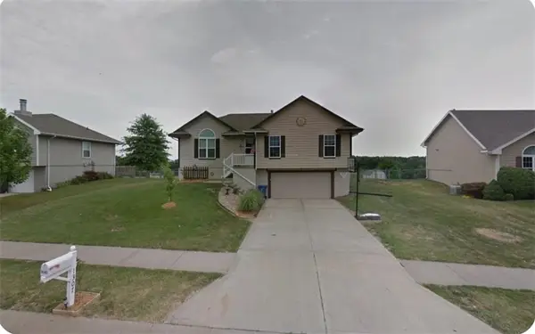 1307 Stonecrest Drive, Kearney, MO 64060