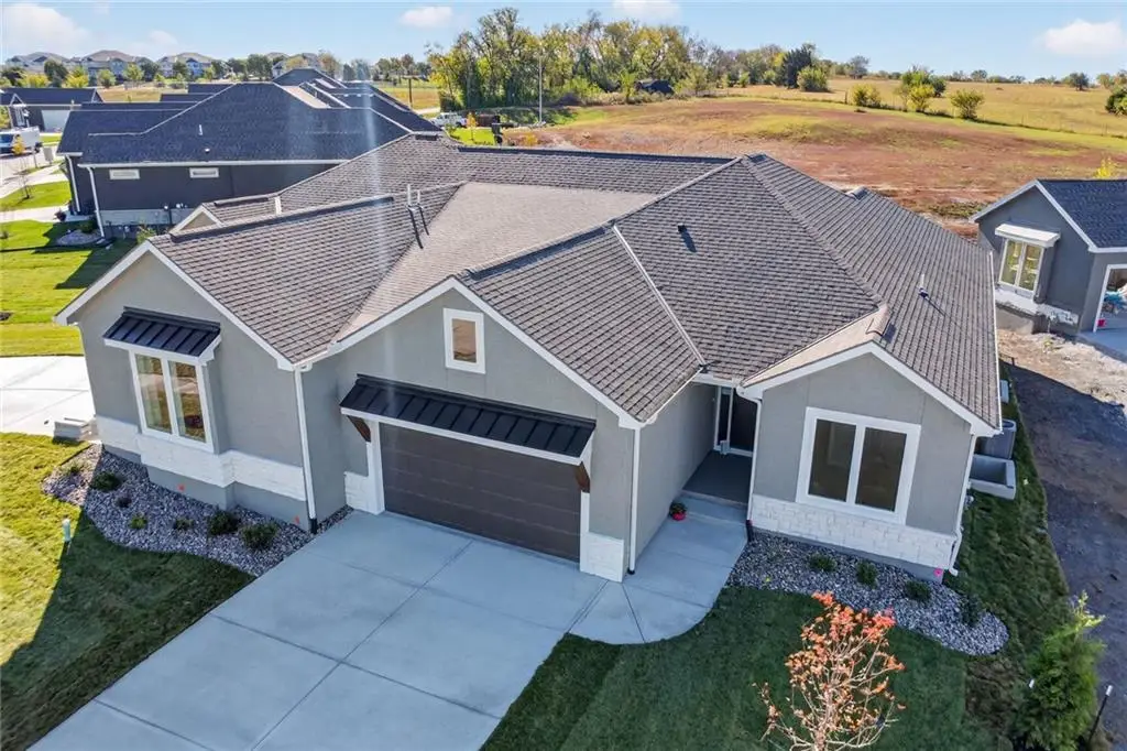 11560 S Olathe View Road, Olathe, KS 66061 - Image #1