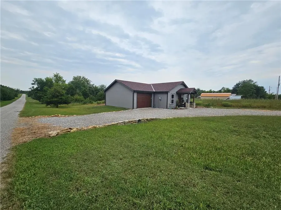 2 Illinois Drive, Linn Valley, KS 66040 - Image #2
