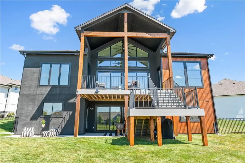 17420 Crystal Street, Overland Park, KS 66221 - Image #1