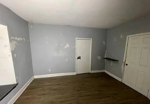 2450 Hardesty Avenue, Kansas City, MO 64129 - Image #3