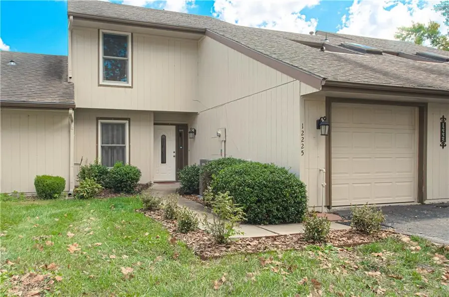 12225 Charlotte Street, Kansas City, MO 64146 - Image #2