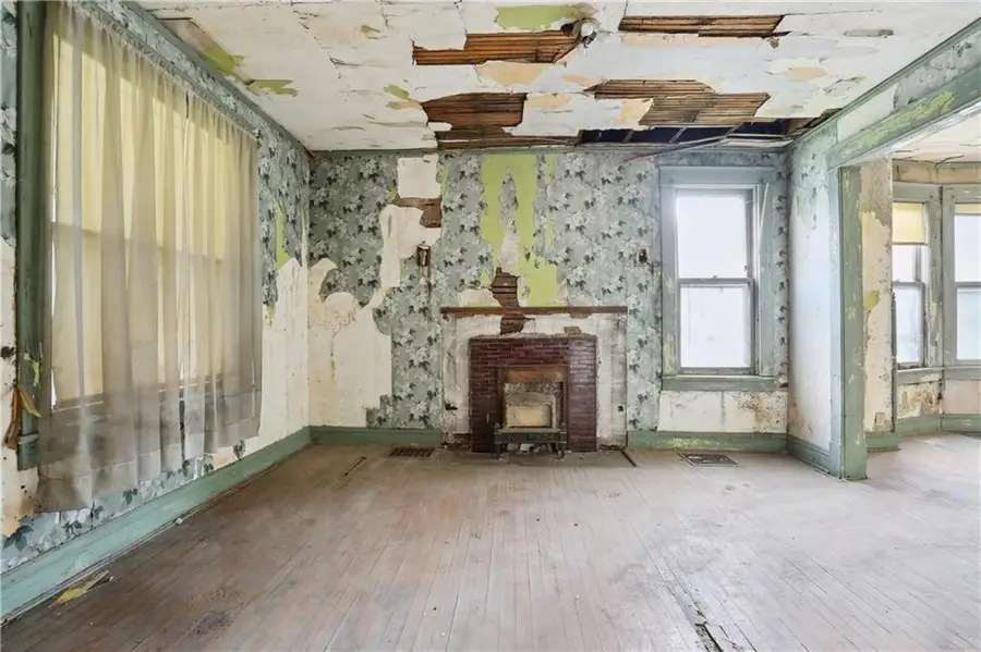 2444 Montgall Avenue, Kansas City, MO 64127 - Image #3