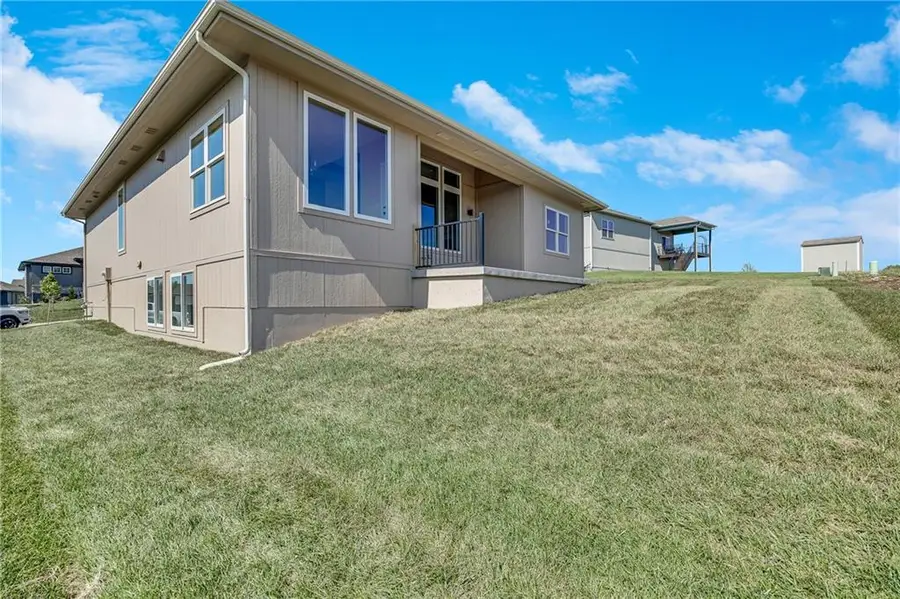 1202 Morgan Drive, Pleasant Hill, MO 64080 - Image #3