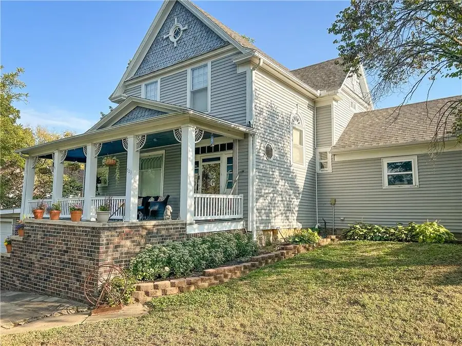 523 Walnut Street, Mound City, KS 66056 - Image #3