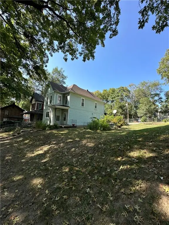 3510 Thompson Avenue, Kansas City, MO 64124 - Image #2