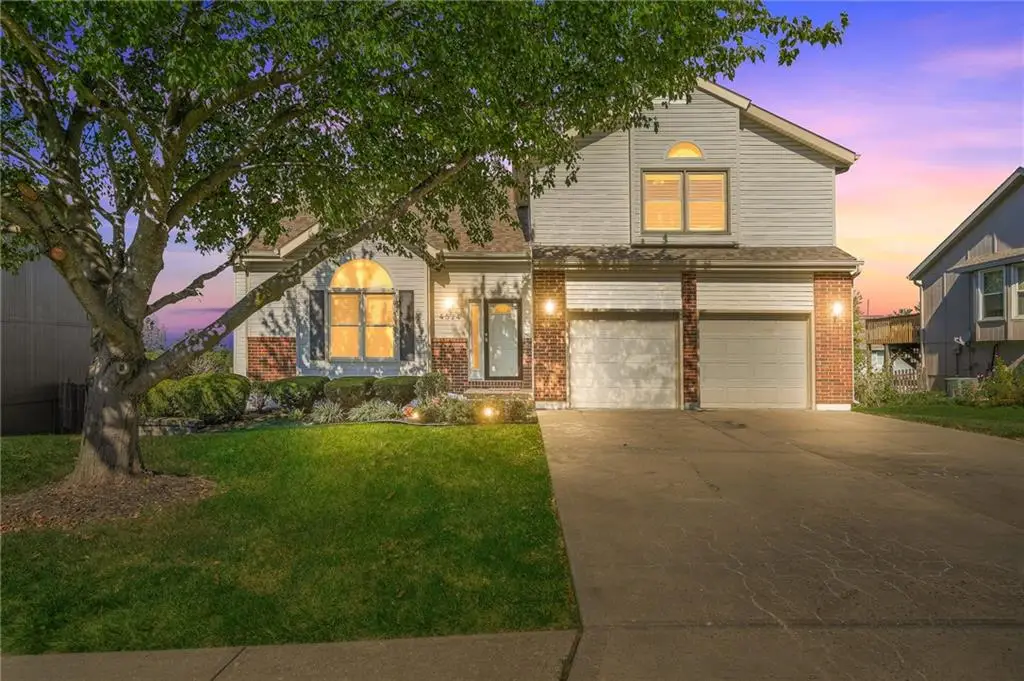 4524 Kingston Drive, Lees Summit, MO 64064 - Image #1