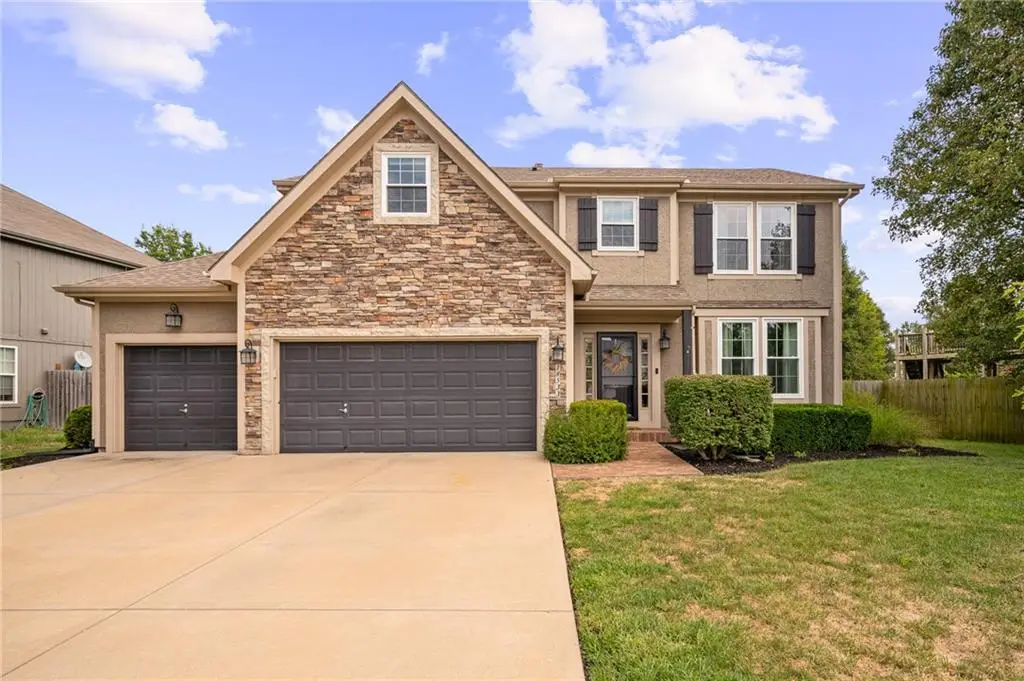 18533 Sycamore Court, Gardner, KS 66030 - #1