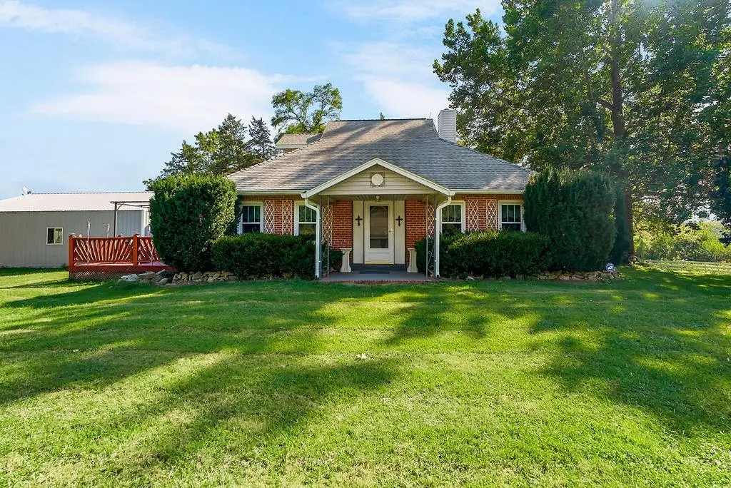 16321 Hildebrandt Road, Leavenworth, KS 66048 - Image #1