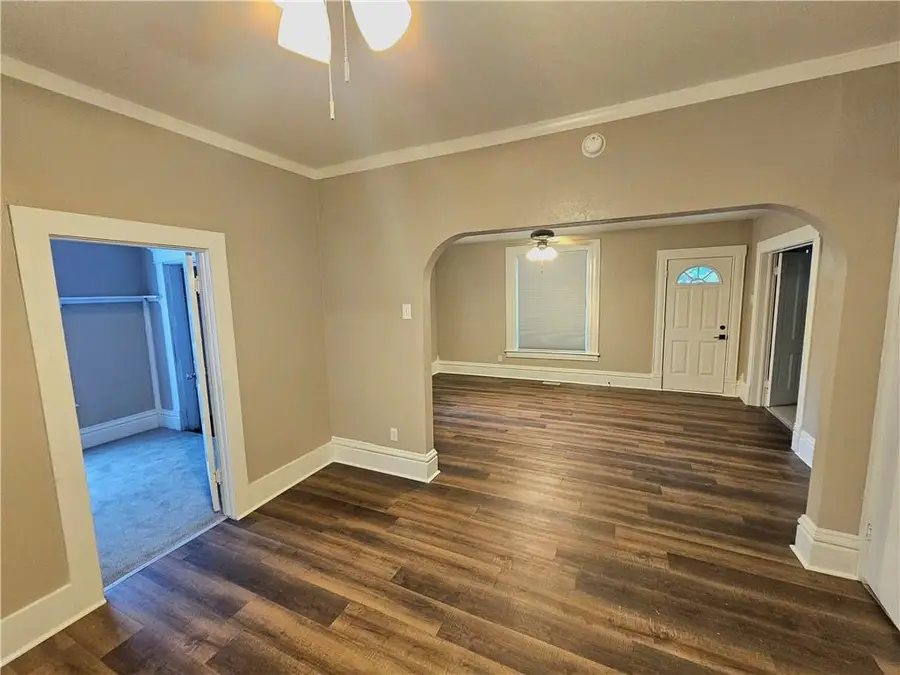 2430 Broadway Avenue, Parsons, KS 67357 - Image #2