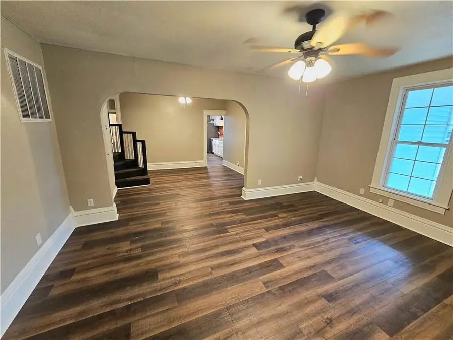 2430 Broadway Avenue, Parsons, KS 67357 - Image #3