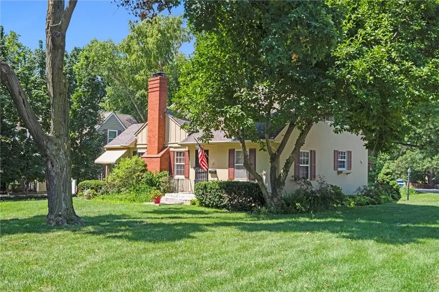 5324 Fairway Road, Fairway, KS 66205 - Image #3