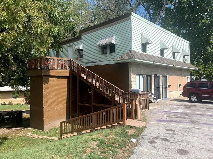 10906 E Truman Road, Independence, MO 64052 - Image #3