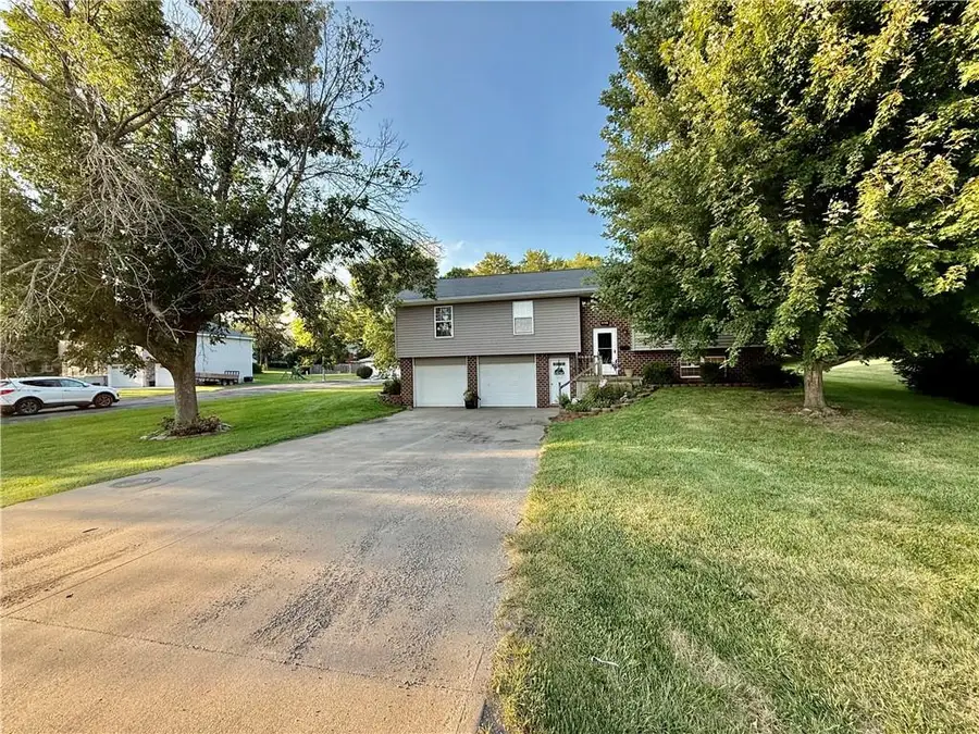 921 W 1st Street, Maryville, MO 64468 - Image #2