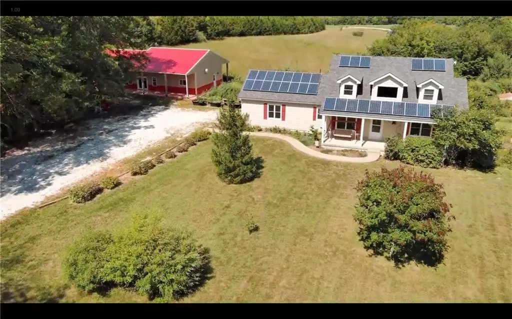 23338 Kissinger Road, Leavenworth, KS 66048 - Image #1