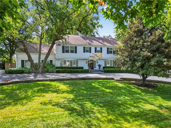 1257 W 63rd Terrace, Kansas City, MO 64113