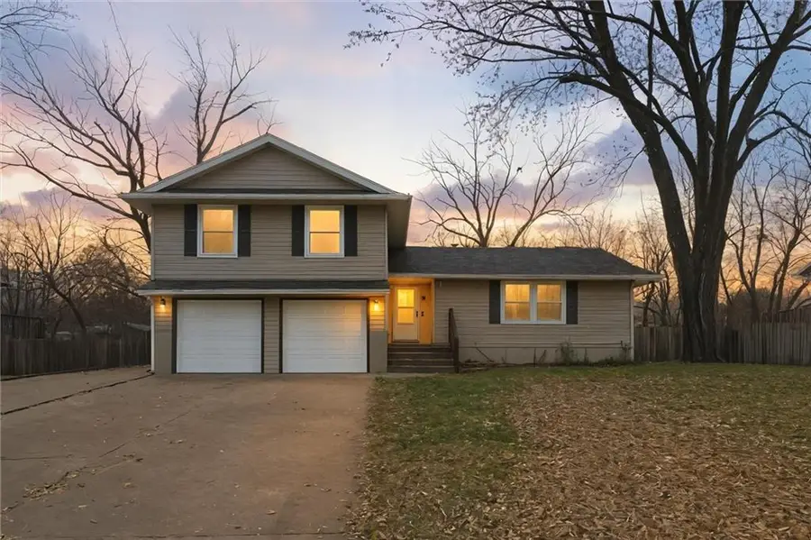 11018 N Kenwood Avenue, Kansas City, MO 64155 - Image #2