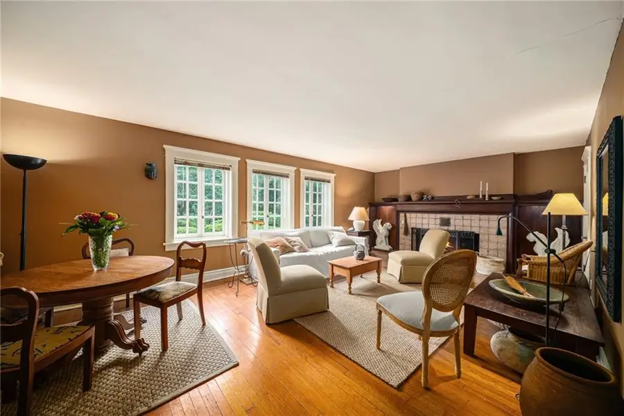 4345 Locust Street, Kansas City, MO 64110 - Image #2