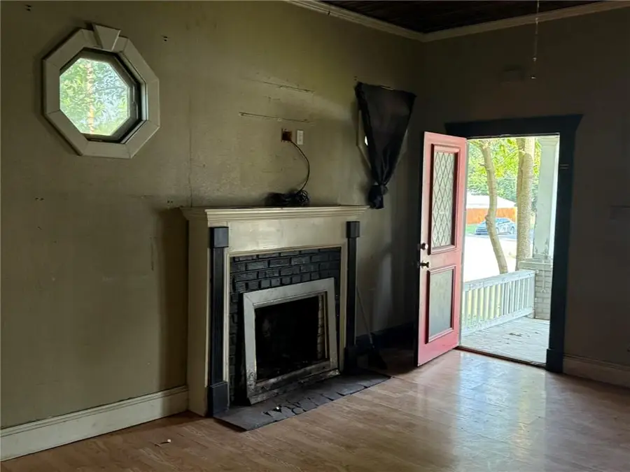 613 W 2nd Street, Pittsburg, KS 66762 - Image #3