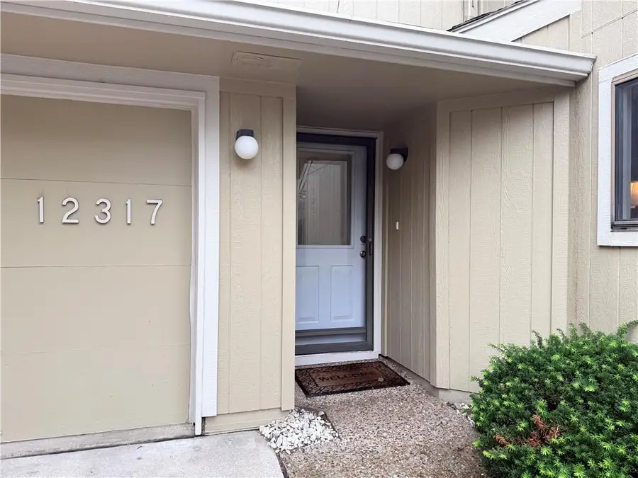 12317 Charlotte Street, Kansas City, MO 64146 - #2