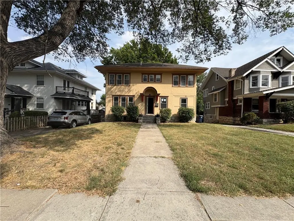 137 N Van Brunt Boulevard, Kansas City, MO 64123 - Image #1