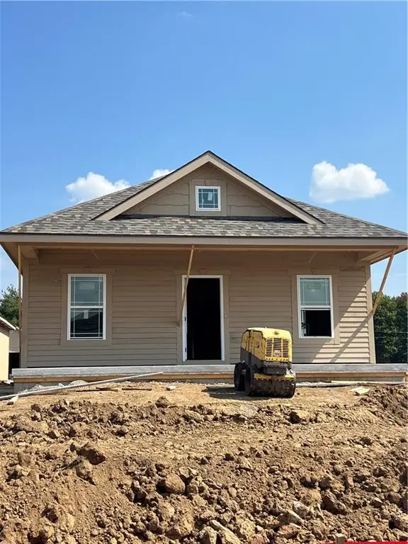 1600 Cottonwood Creek Avenue #6, Kearney, MO 64060 - Image #1