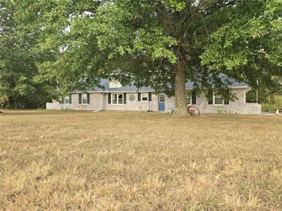703 NE 102 P Road, Clinton, MO 64735 - Image #3