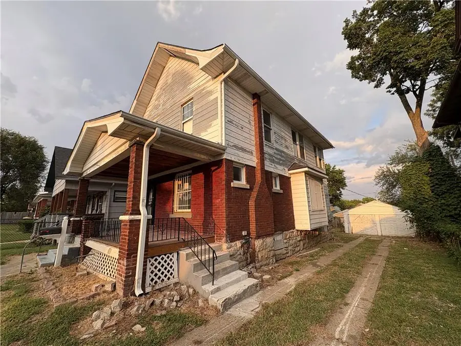 137 S White Avenue, Kansas City, MO 64123 - Image #3