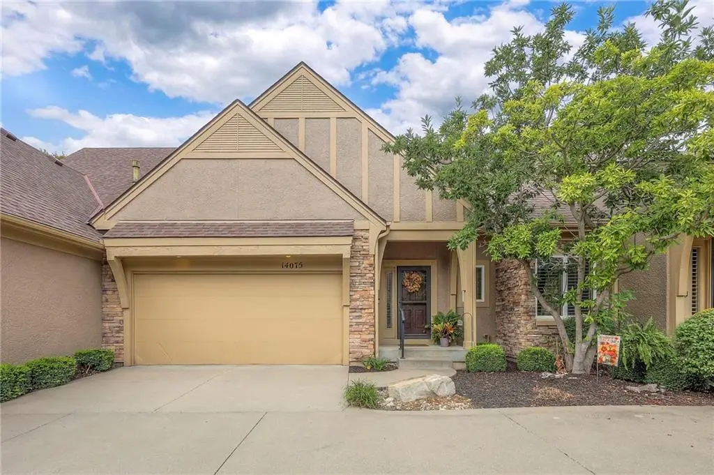 14075 S Summit Street, Olathe, KS 66062 - #1