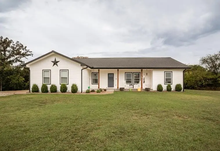 4434 Missouri Drive, Ottawa, KS 66067 - Image #1