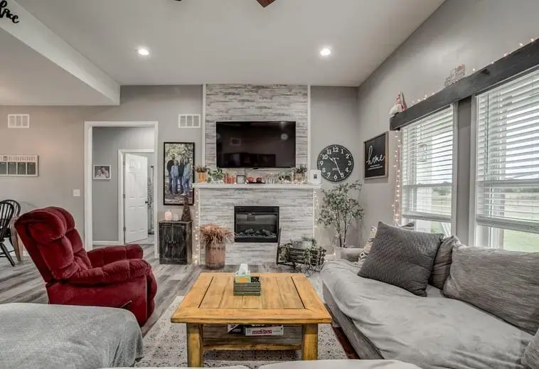 4434 Missouri Drive, Ottawa, KS 66067 - Image #3