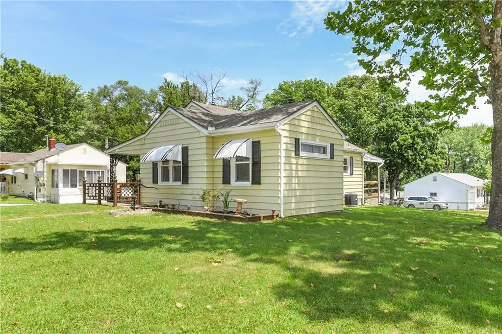 2731 S Northern Boulevard, Independence, MO 64052 - Image #1