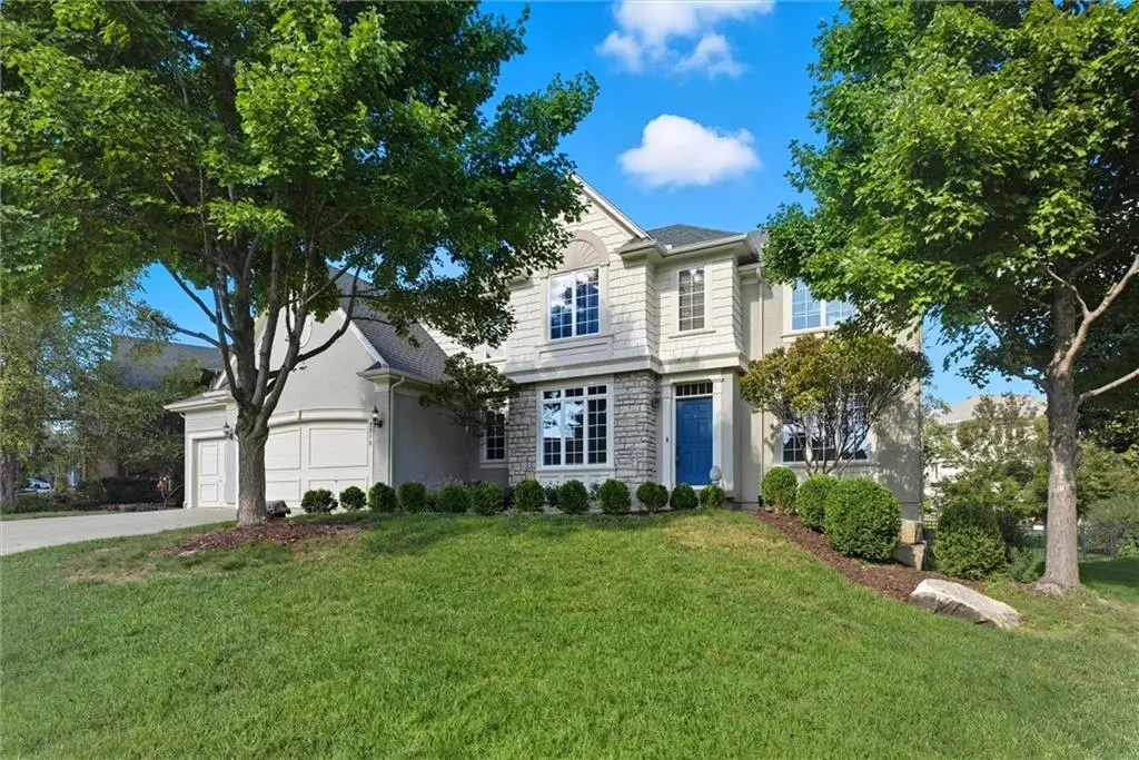 5310 W 166th Terrace, Overland Park, KS 66085 - Image #1
