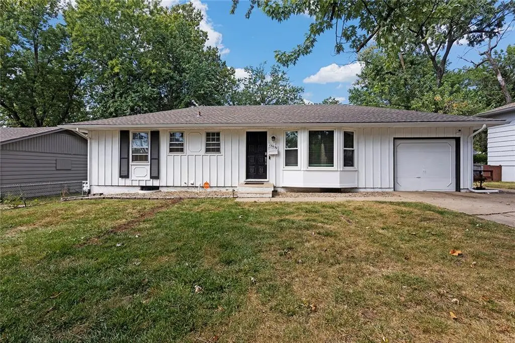 13620 Bennington Avenue, Grandview, MO 64030 - Image #1