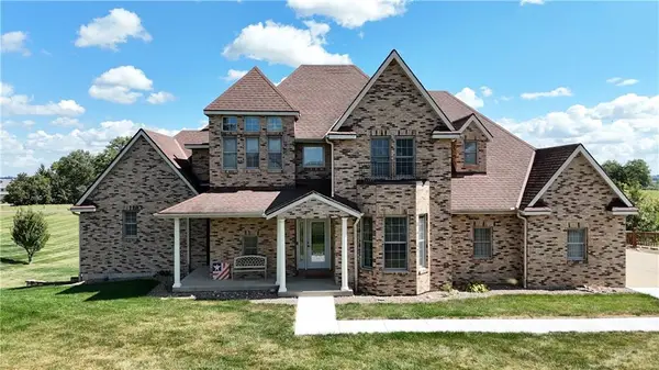 2 SE Eagle Ridge Drive, St Joseph, MO 64507