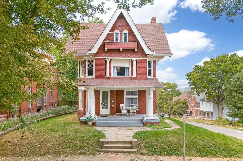 104 S 15th Street, Saint Joseph, MO 64501 - #1