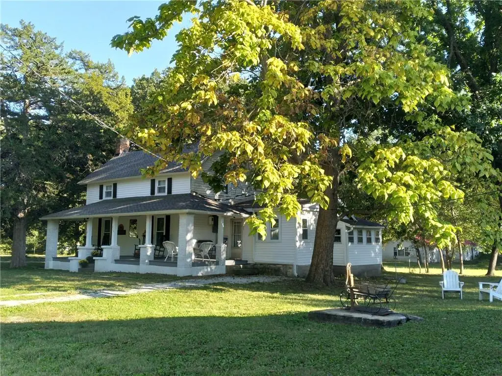 324 W Walnut Street, Prescott, KS 66767 - Image #1