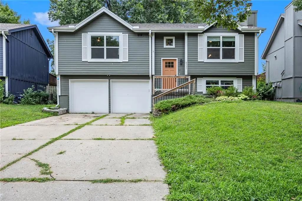 8537 NE 110th Street, Kansas City, MO 64157 - Image #1