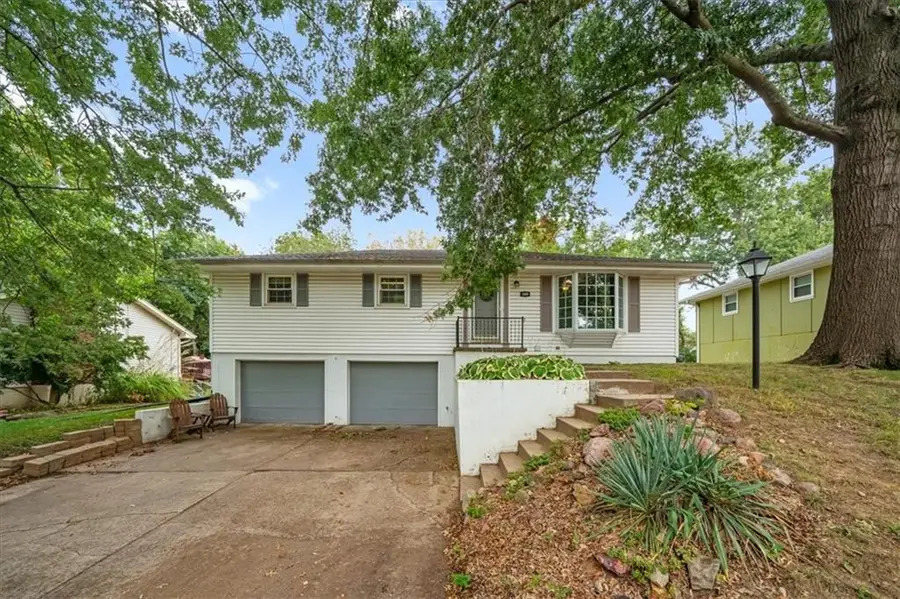 2409 Elephant Trail, Saint Joseph, MO 64506 - Image #2