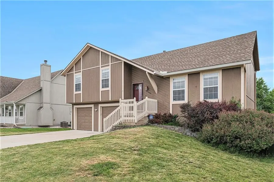 17360 S Ingrid Street, Gardner, KS 66030 - Image #3