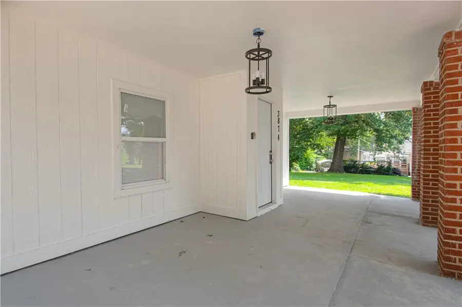 3874 E 63rd Street, Kansas City, MO 64130 - Image #2