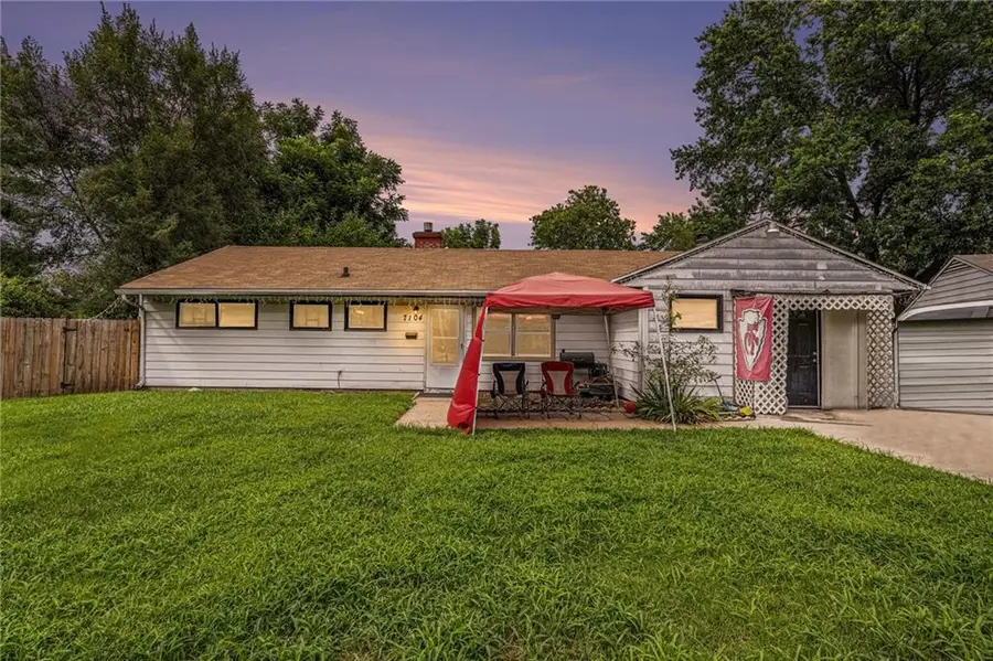 7104 E 107th Place, Kansas City, MO 64134 - Image #2