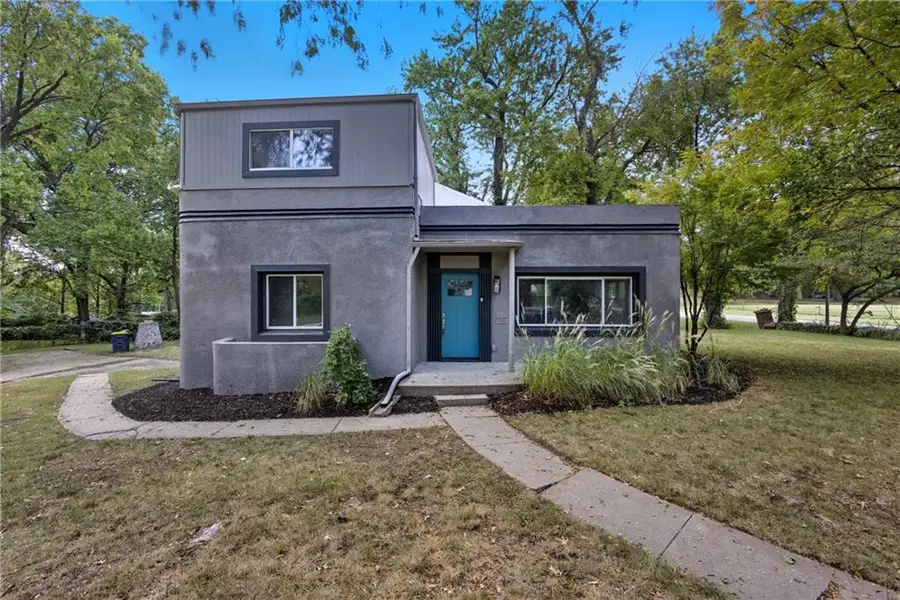 7300 Brooklyn Avenue, Kansas City, MO 64132 - Image #2